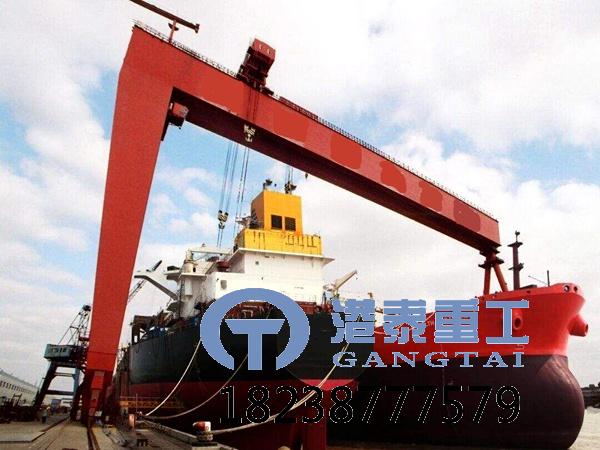 造船龍門吊在大霧天氣的核心操作要求