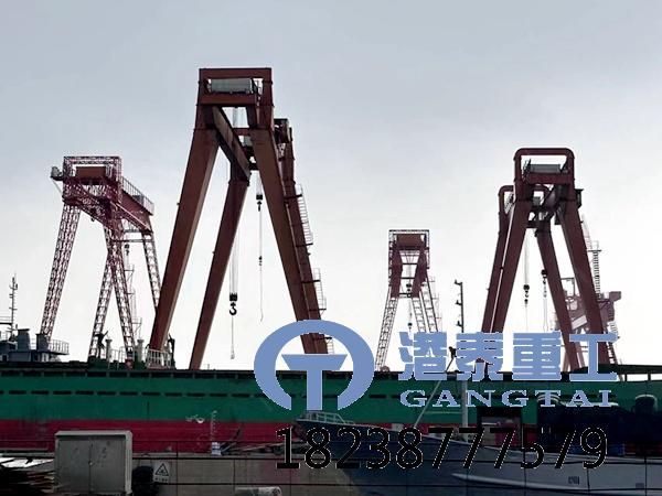 廣西賀州造船龍門吊的剛性支腿的垂直度要求